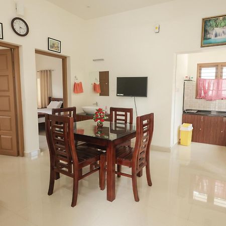 Winterhome Homestay Мунар Екстериор снимка
