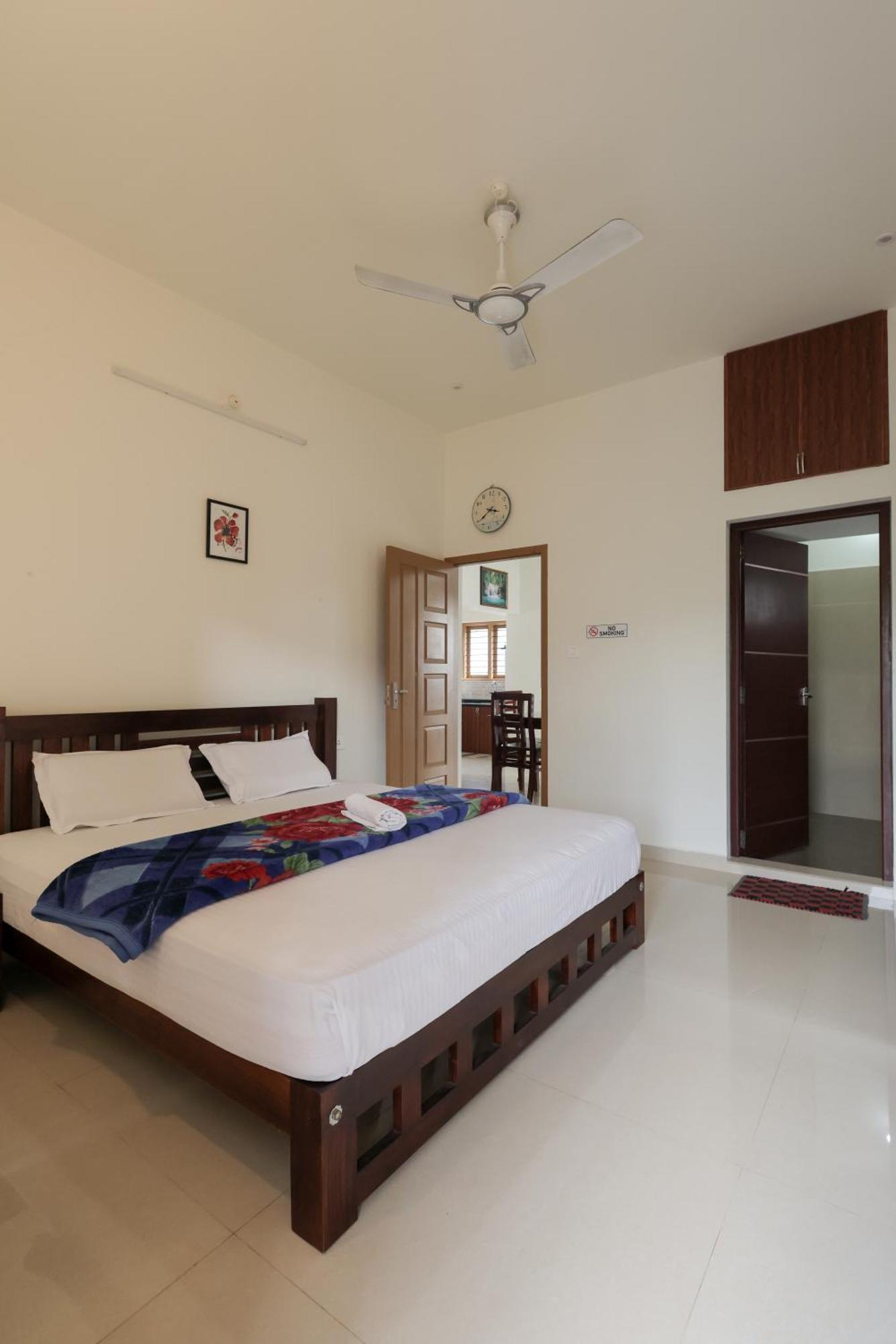 Winterhome Homestay Мунар Екстериор снимка