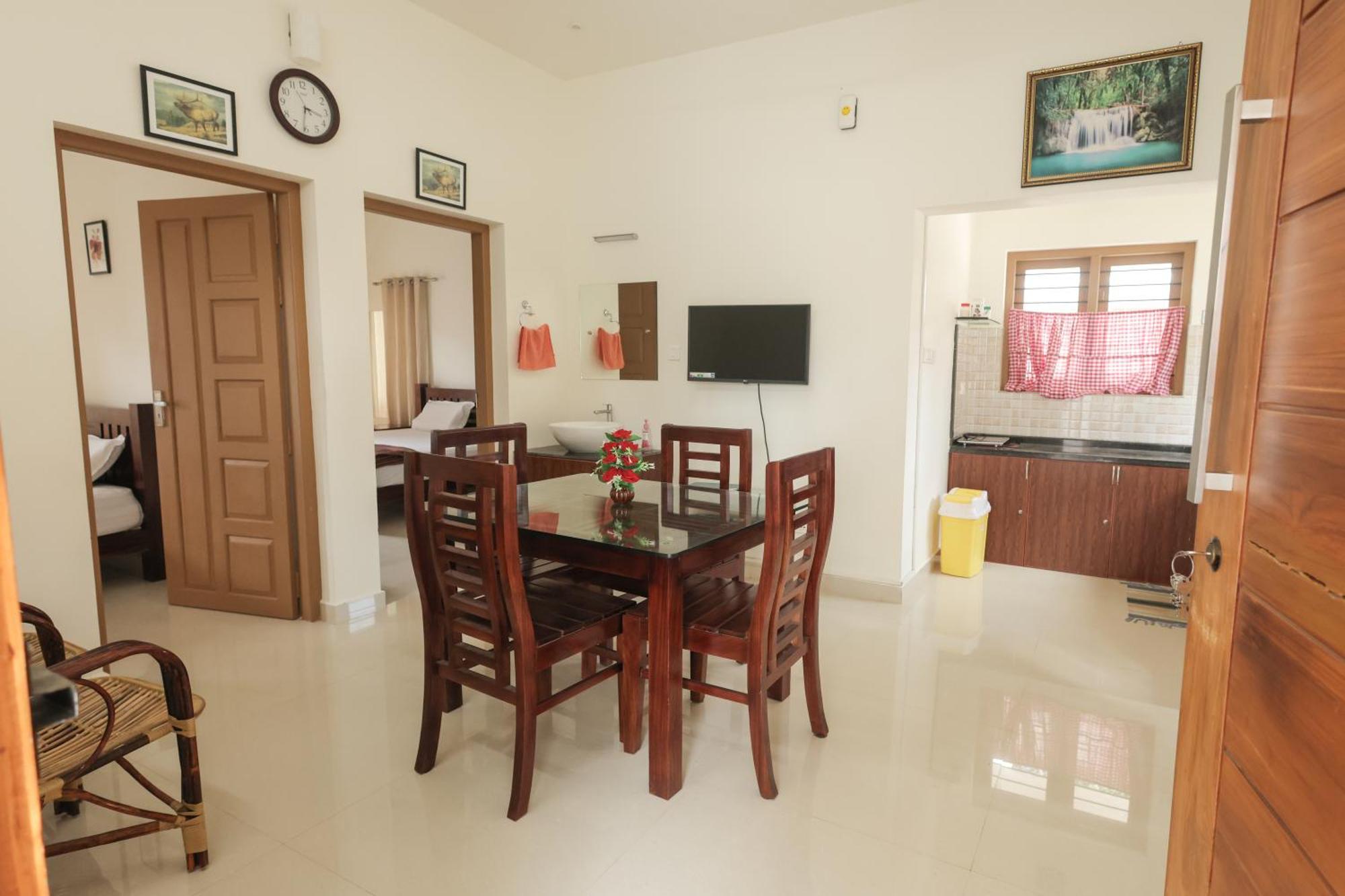 Winterhome Homestay Мунар Екстериор снимка